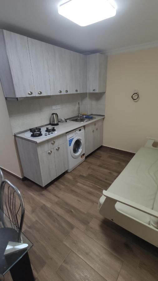 Home Apartments Μπατούμι Εξωτερικό φωτογραφία